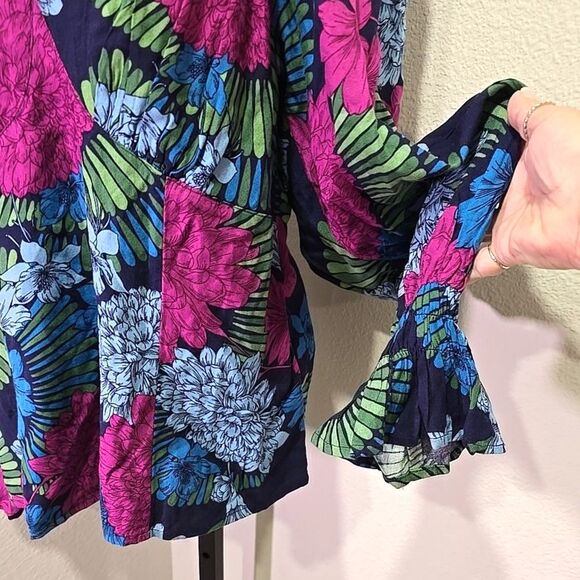 NWT Multicolor Babydoll Floral Top Womens Large Ruched Stretch Boho Dark Floral - Picture 3 of 9